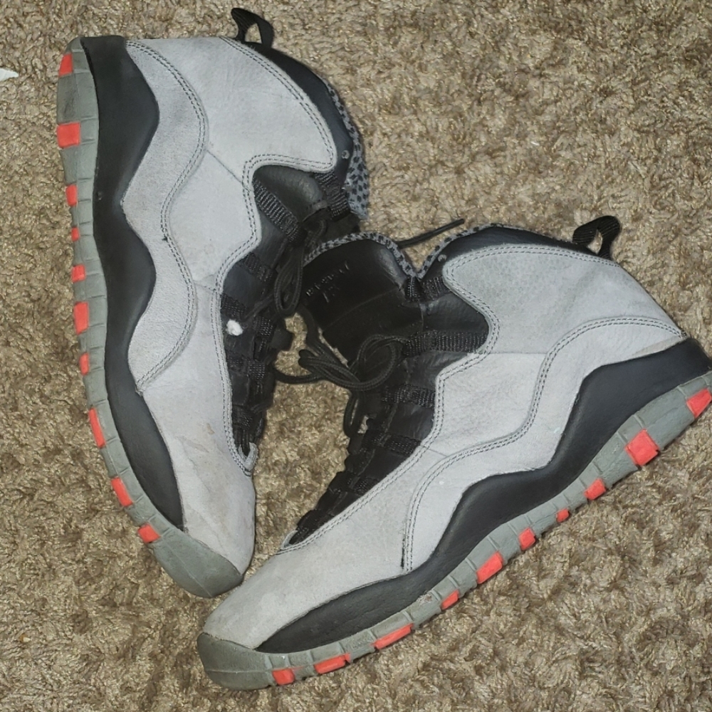 Air Jordan